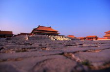援藏旅游专列北京首发 14天打卡15个景区