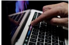 苹果揭示了激进的新款MacBook Pro