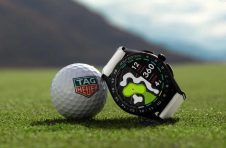 豪雅Connected Golf Edition智能手表亮相