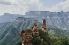 国庆就来河北石家庄赞皇“氧”生，我们在山那边民宿，等您来“森”呼吸！
